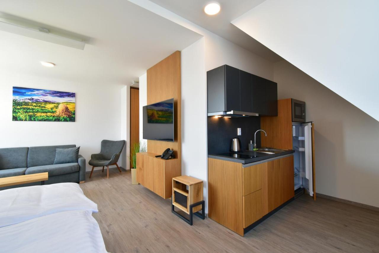 Rezort Maladinovo Pri Liptovskej Mare Липтовски-Микулаш Экстерьер фото